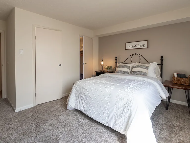 Fairfield Pointe — Photo 45