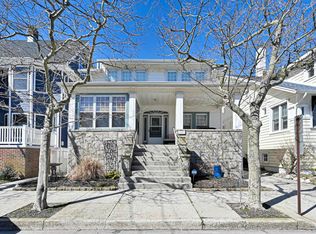 5309 Ventnor Ave, Ventnor, NJ 08406