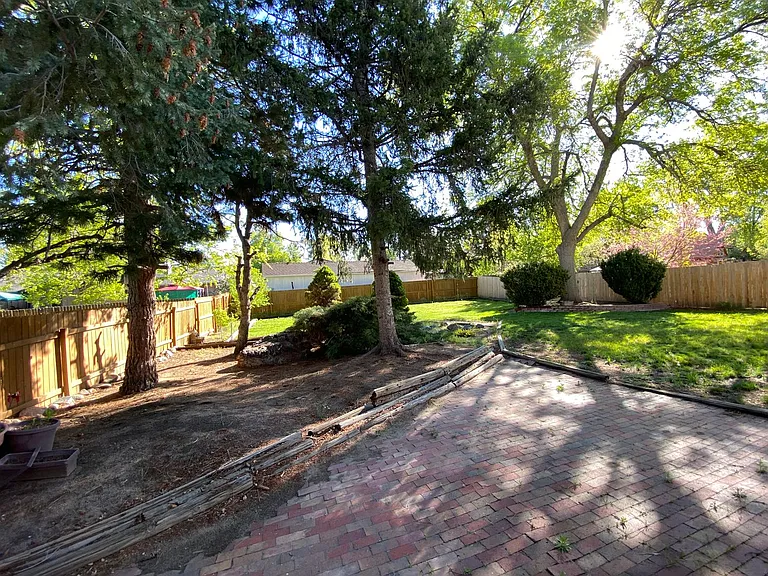 1632 S Macon St — Photo 30