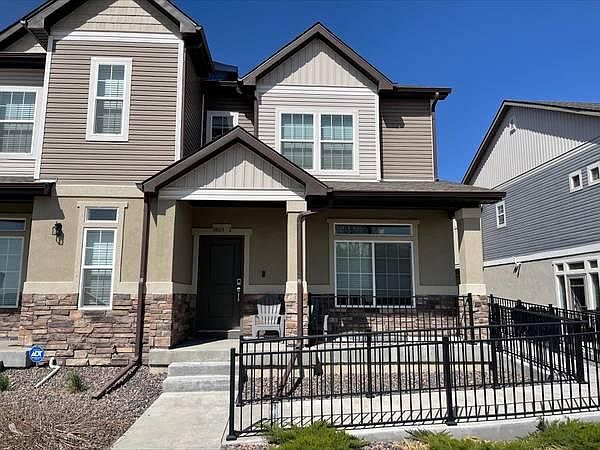 Exterior Front / Facing Himalaya