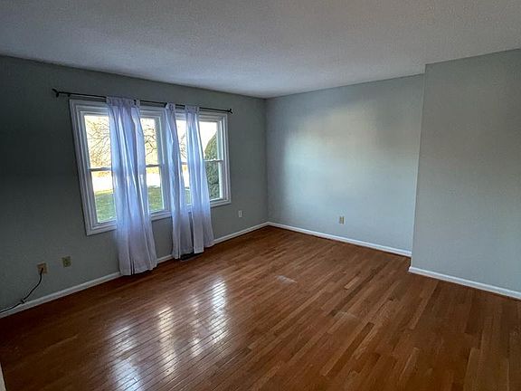 5th image of 224 Georgetown Dr #224