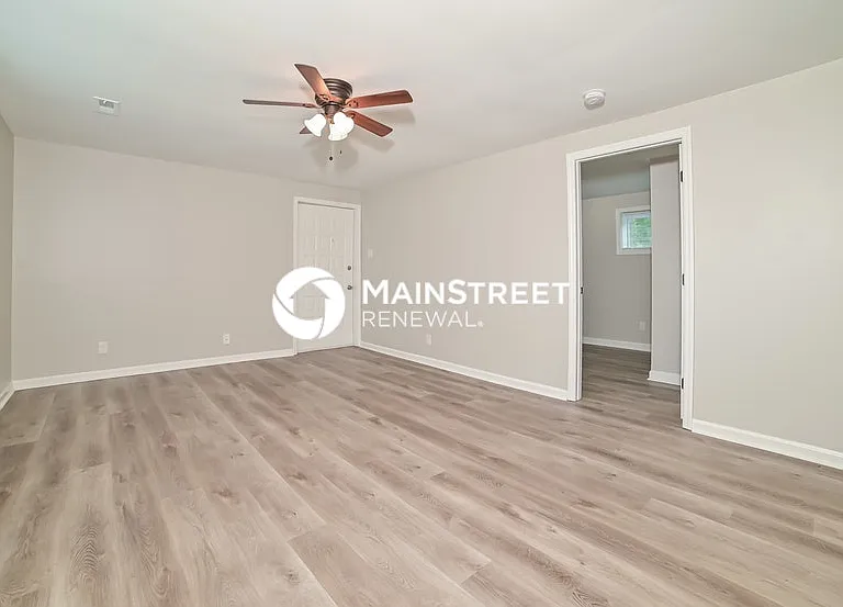 5115 Landbrook Dr — Photo 7