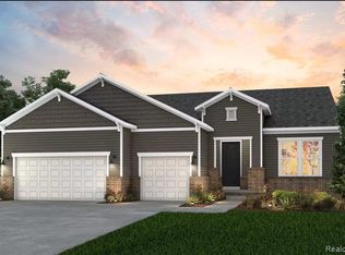 4155 Bay Terrace Dr, Milford, MI 48381