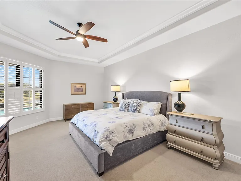 23273 Salinas Way — Photo 17