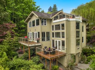 4290 Shoreclub Dr, Mercer Island, WA 98040