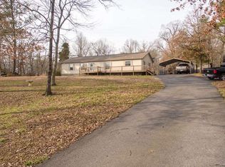165 Whispering Hills Ln, Benton, KY 42025