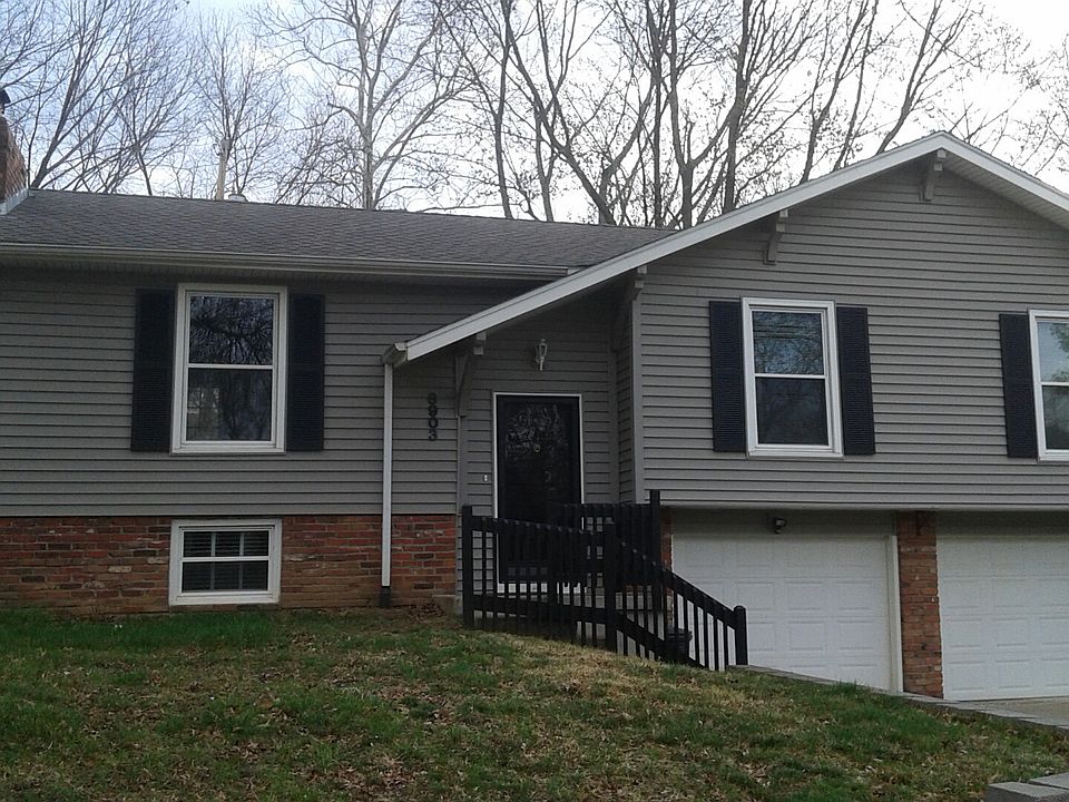 1st image of 6903 NW Pleasant View Dr