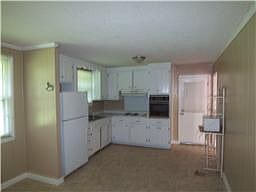 2nd image of 1805 Calloway Dr