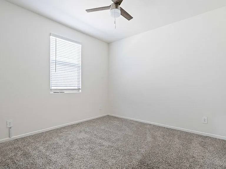 12486 N Reeves Pl — Photo 21