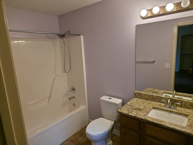81 N Sable St — Photo 5