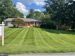 7600 Miller Fall Rd, Rockville, MD 20855