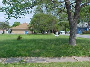 709 Grand St, Grove, OK 74344