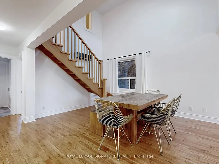 117 Westmount Ave #UPPER — Photo 7