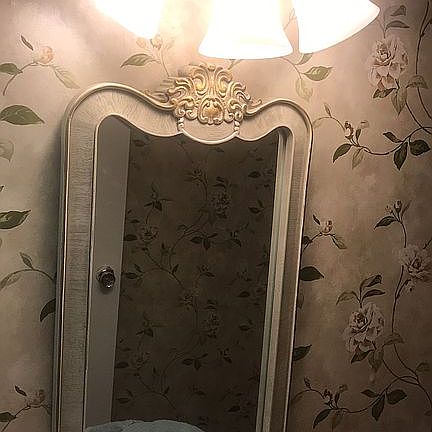 4th image of 10 Dennis Dr