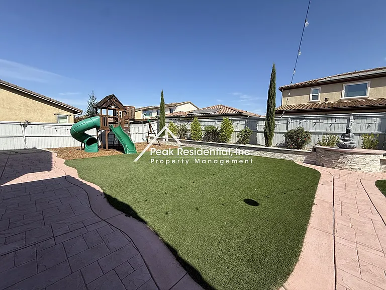 3535 Heron Ct — Photo 49
