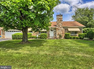 1190 Westminster Ave, Hanover, PA 17331