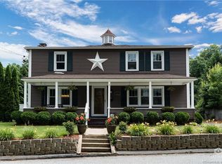 365 Mohegan Park Rd, Norwich, CT 06360