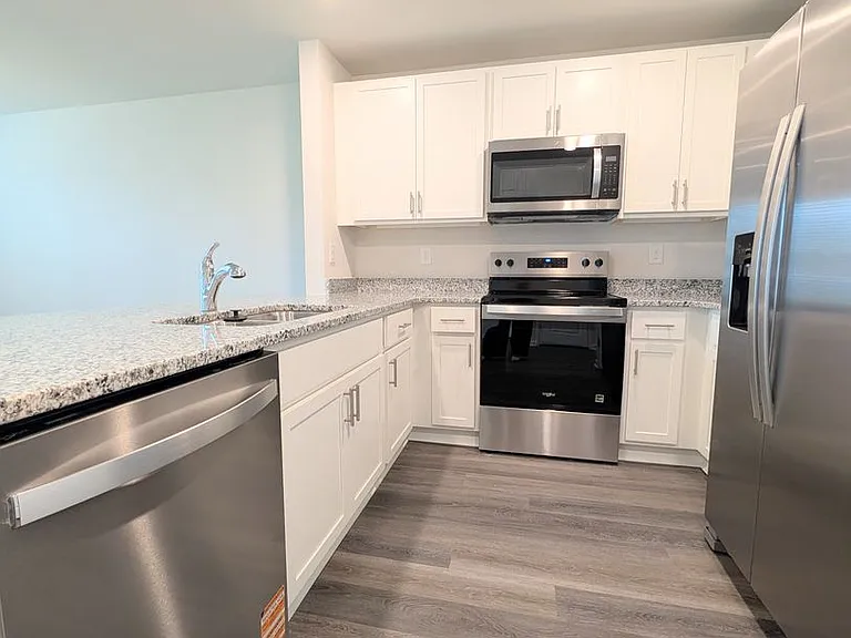 620 Golden Resin Rd — Photo 4