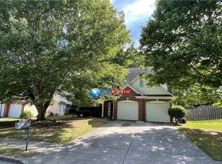 1682 Hillside Bend Xing, Lawrenceville, GA
