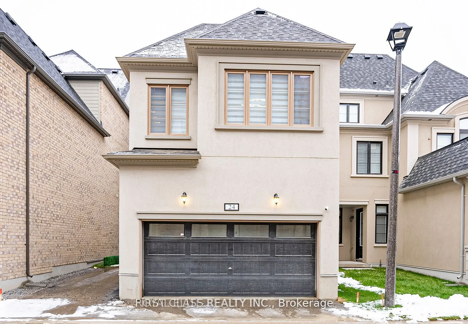 2 bed, $1,800 — Photo 2