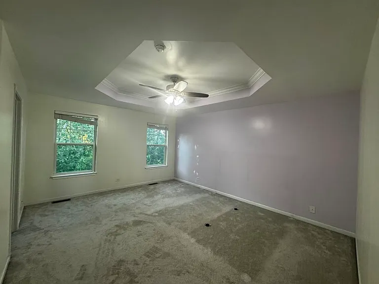 3335 Kentshire Cir — Photo 14