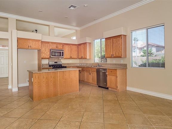 4th image of 500 Desert Summit Ct #0