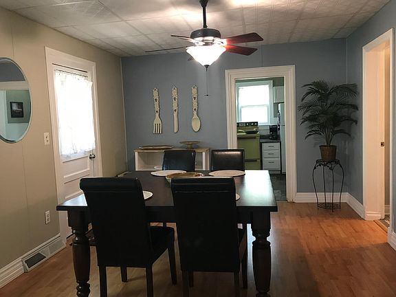 LOWER UNIT - DiningRm