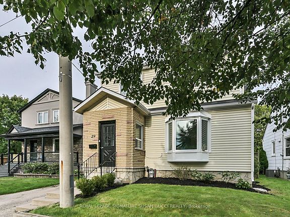 2nd image of 29 Topham Rd