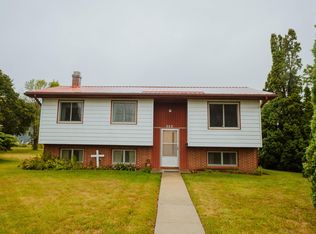 515 W Pleasant St, Colfax, IA 50054
