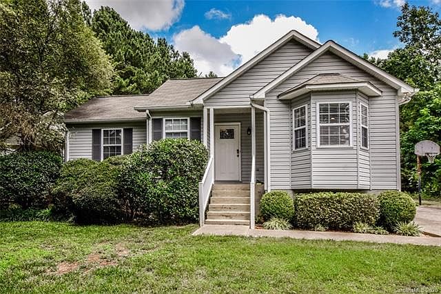 1st image of 111 Kisa Ct