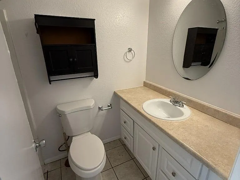 61 W Inglewood St #3 — Photo 5