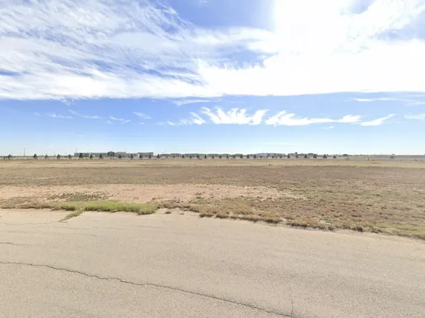 10 Mansion Oaks Dr, Odessa, TX 79765