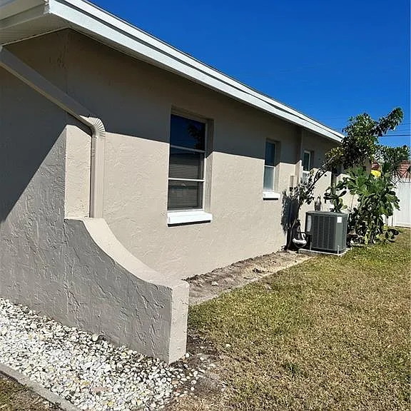 2105 SE 15th Pl — Photo 23