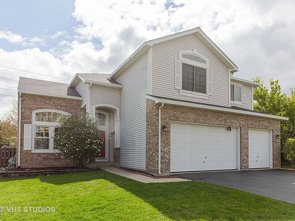 1st image of 330 Wright Dr