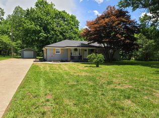 38 Hunters Ln, Bardstown, KY 40004