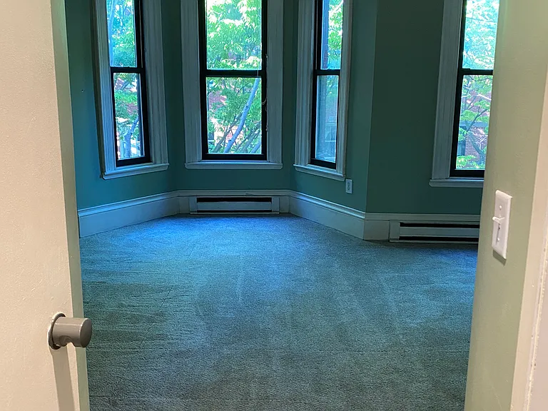 18 Wellington St #4B — Photo 11