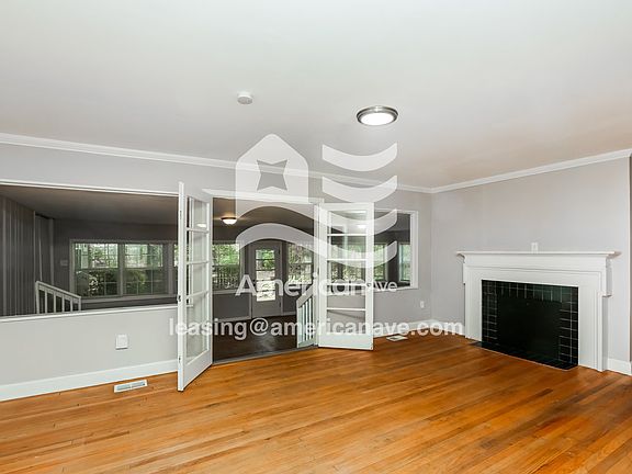 632544_003_wm_-_living_room_13273056.jpg