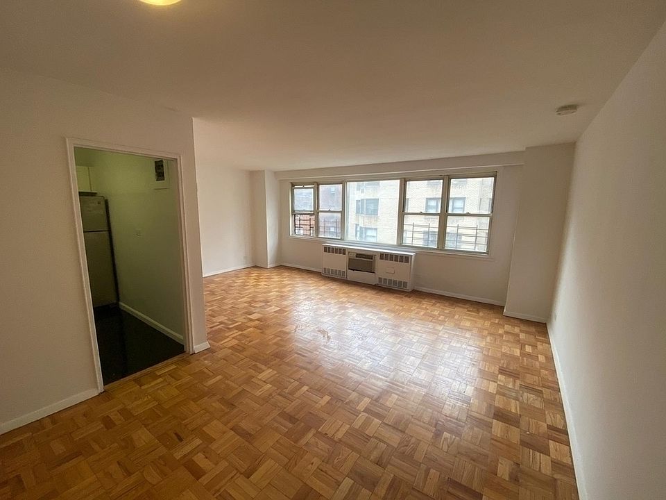 1st image of 420 E 80th St APT 10A