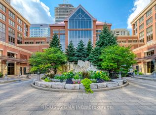 4090 Living Arts Dr #2703, Mississauga, ON L5B 4M8