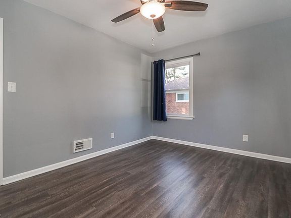 5th image of 2513 Ingleside Dr