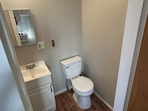 4th image of 427 N Liberty St