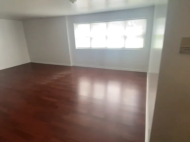2542 W Fitch Ave #3 — Photo 3