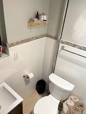 Rented by Heritage Realty LLC | media 4