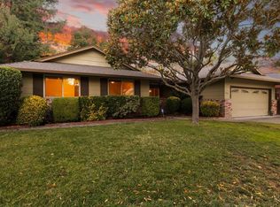 6625 Greenmeadow Dr, Santa Rosa, CA 95409