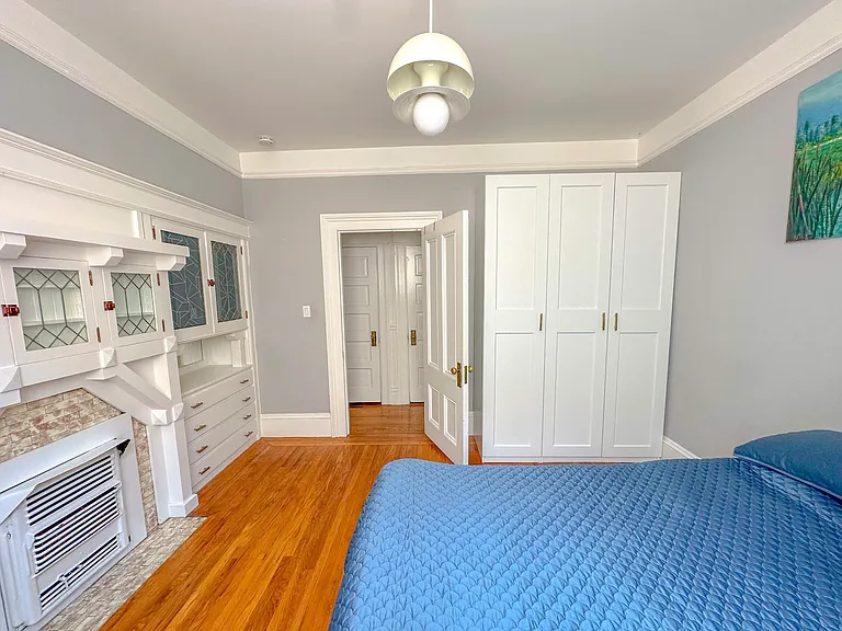 739 Shotwell St #739 — Photo 10