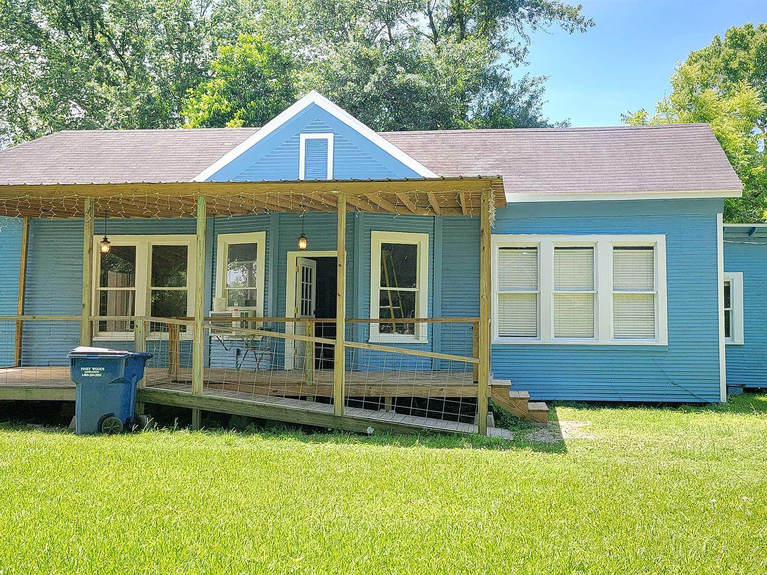 220 S 2nd St, Silsbee, TX 77656 Zillow