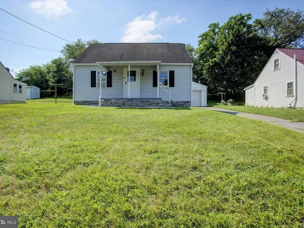 18 Scrafford St, Shippensburg, PA 17257