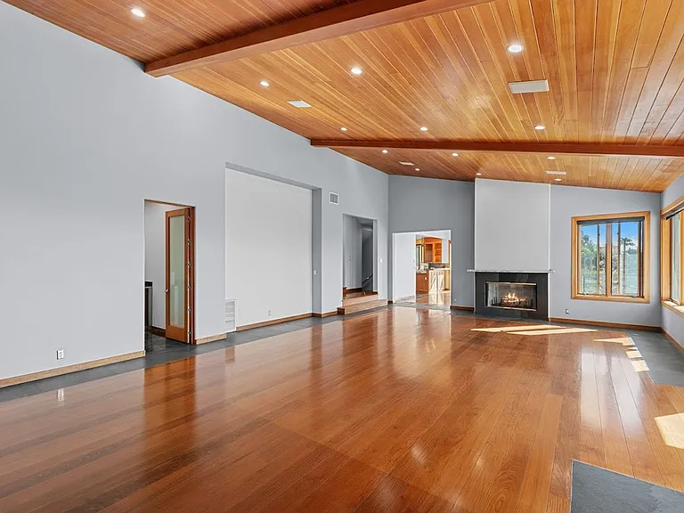27091 Sea Vista Dr — Photo 48