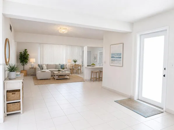 10081 W Bay Harbor Dr, Bay Harbor Islands, FL