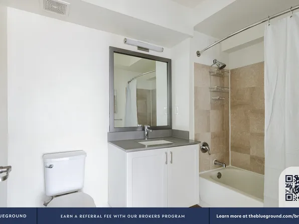 444 Washington Boulevard image 17 of 46